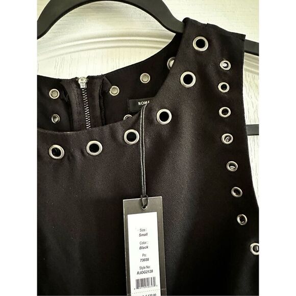 NWT Romeo and Juliet, black grommet top - Picture 3 of 6